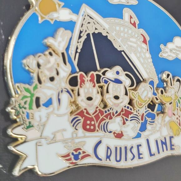 Disney Cruise Line Enamel Pin with Mickey & Friend 2008 - Picture 3 of 12
